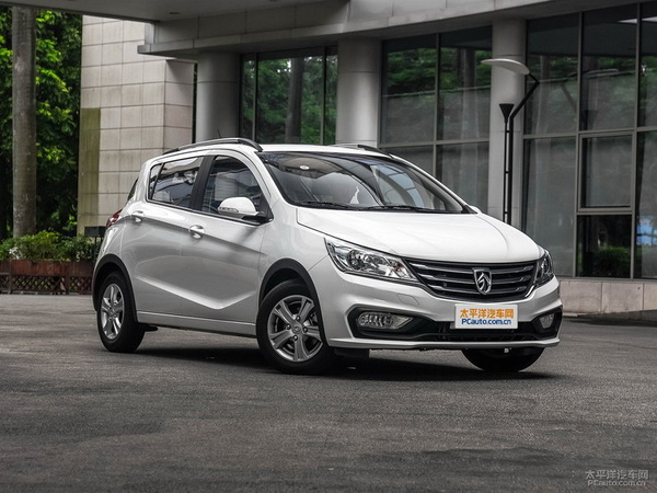 柳州寶駿310最新價格變動，自信與成就感的啟示之路