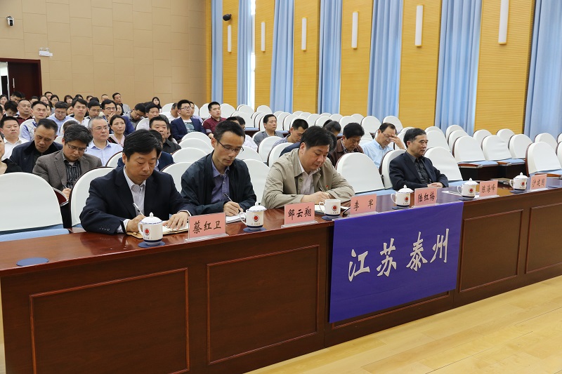 泰州張龍根最新動(dòng)態(tài)，自然美景探索之旅，追尋內(nèi)心平和與喜悅