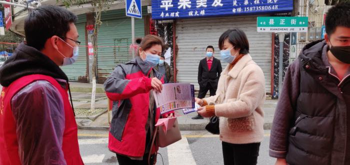 永興小鎮(zhèn)的抗疫日常，疫情下的溫馨故事與深厚友情